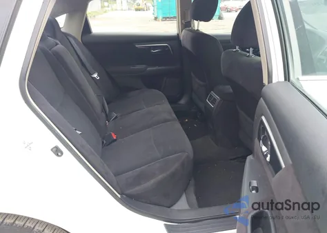 2013 Nissan Altima 2.5 Sv z USA, uszkodzony, nr VIN 1N4AL3AP5DN492547